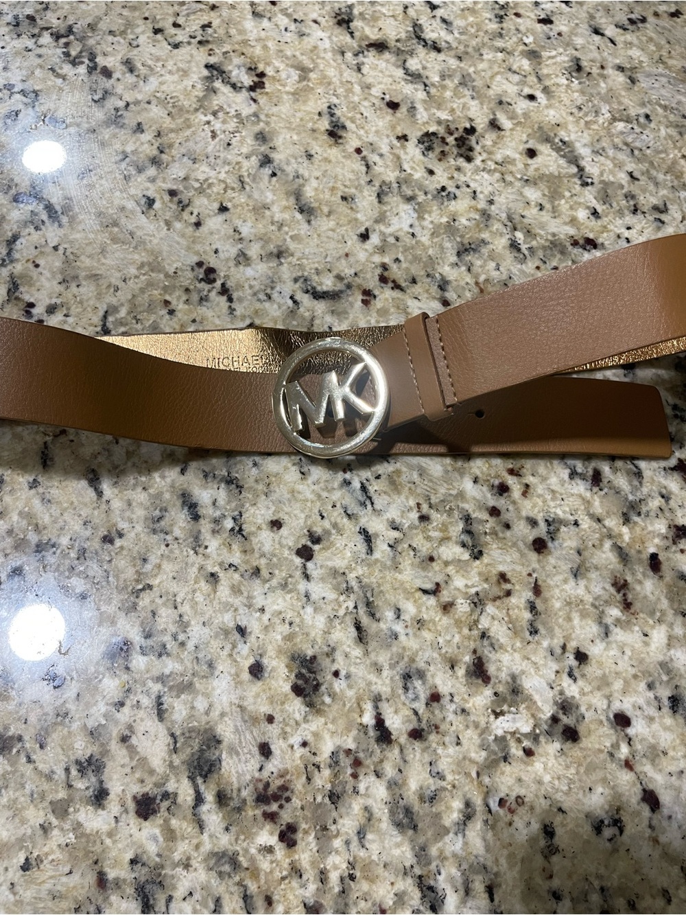 Michael Kors Large Cognac Leather Belt - Picture 4 of 4